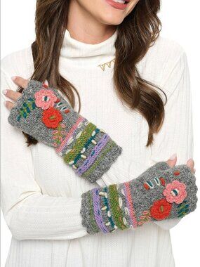 Fingerless Gloves